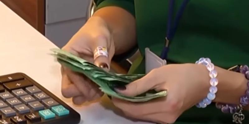 В Казахстане хотят ограничить кредиты размером годового дохода