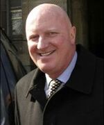 Деннис Козловски