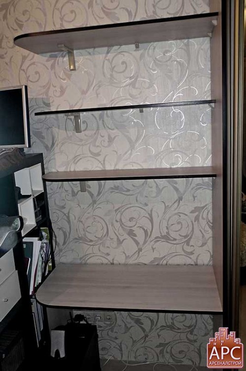 платяной двустворчатый шкаф