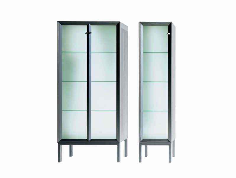 Витрина для гостиной