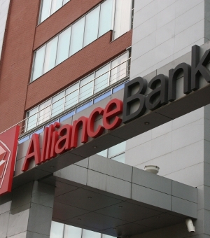 Альянс банк