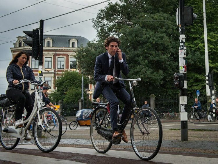 Британия выделит почти четверть миллиарда долларов на &laquo;велосипедную революцию&raquo;