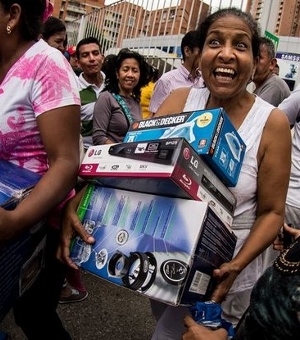 Распродажа товаров в Венесуэле