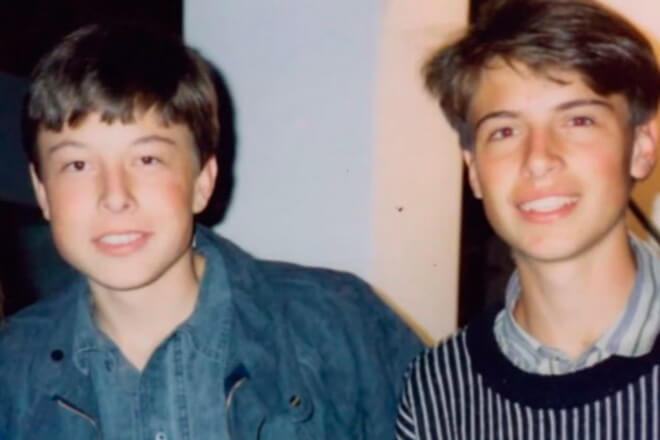 Илон Маск и его брат Кимбал