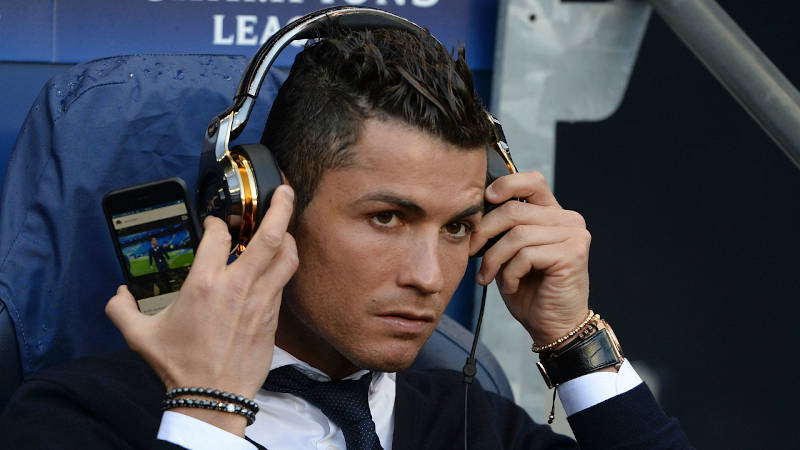 Один пост Роналду в Instagram стоит почти миллион долларов