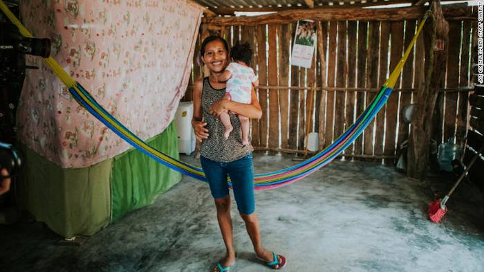 Хижины бедной деревушки в Мексике меняют на напечатанные 3D-принтером дома