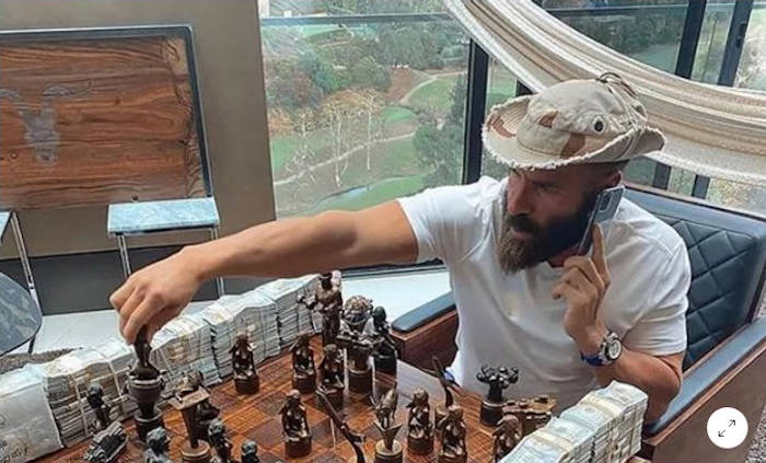 Как выглядит миллиард в разных валютах?