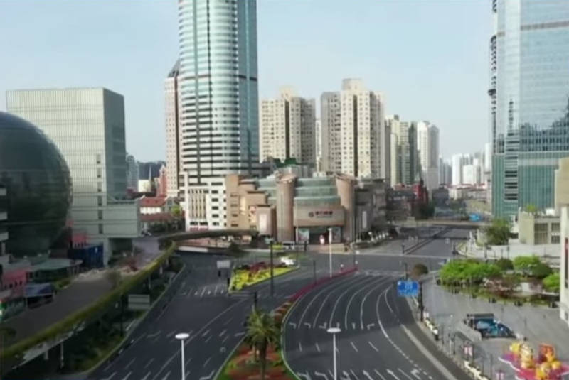 26 миллионов жителей Шанхая отправили на карантин