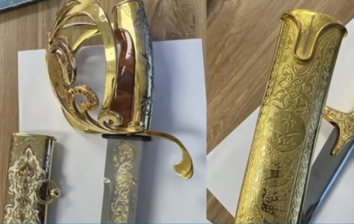 Сабли и золото экс-главы КНБ Казахстана продали за миллионы